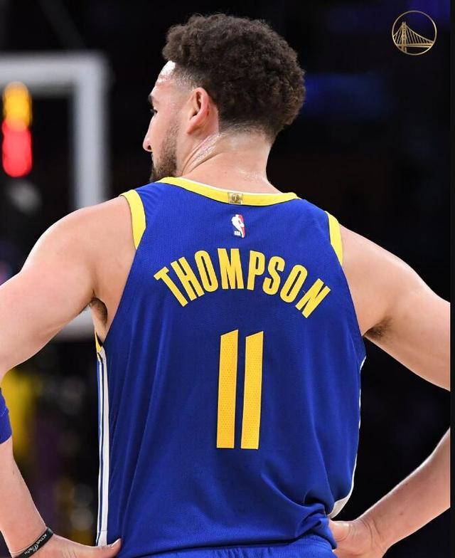 16分44秒历史第2快三双！杰伦·约翰逊：就是打自己比赛 没啥特别（16分44秒拿下史上第二快三双！杰伦·约翰逊：照常发挥，没什么特别）