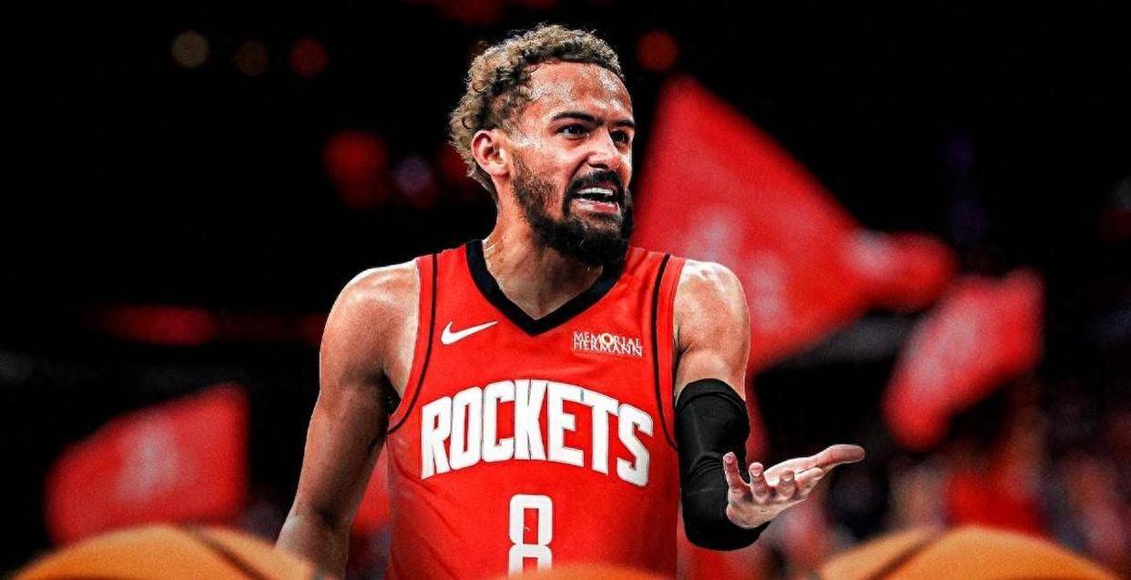 德拉富恩特：我们和皇马队医保持联系，赫伊森暂时不离队（德拉富恩特：已与皇马队医沟通，赫伊森短期内不会离队）