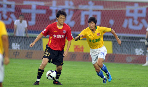 十年前的西班牙U18锦标冠军今何在：奥亚、西蒙在列，5人退役（十年前西班牙U18冠军队现状盘点：奥亚、西蒙在列，5人已退役）