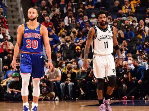 王哲林在比赛中展现惊人篮板能力（王哲林在赛场上展现出惊人的篮板统治力）