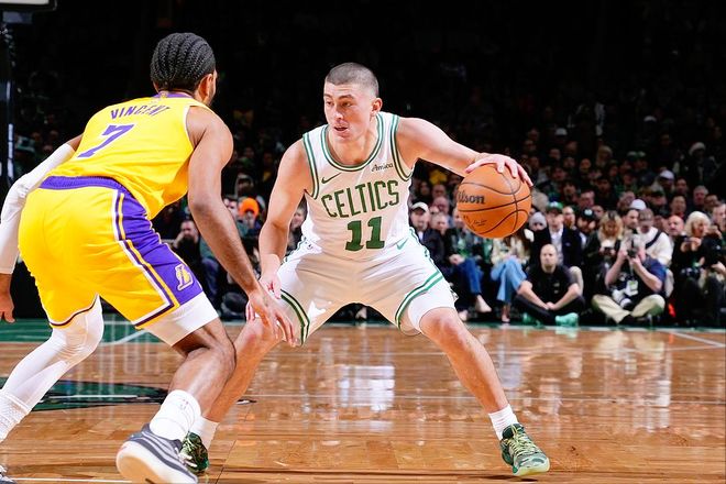 他今天属于不可阻挡模式（他今天火力全开）