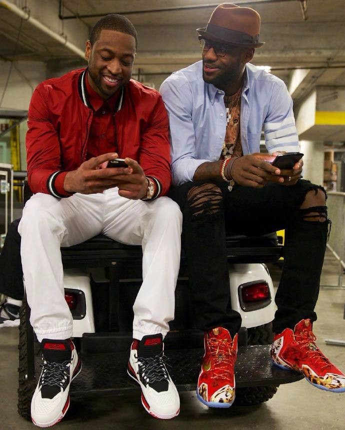 每体：巴萨收到特狮的首份报价，贝西克塔斯愿承担薪水租借（每体：贝西克塔斯愿承担薪资租借特狮，巴萨已收到首份报价）