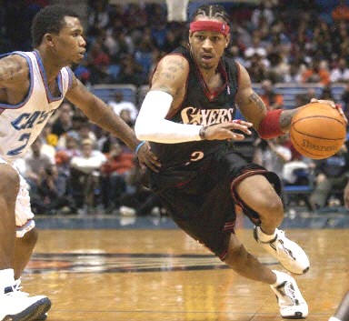 布伦森狂轰40分8助攻，本赛季4战魔术均砍下30+（布伦森轰下40分8助攻，本季对魔术四战场场30+）