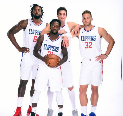 浓眉谈只得2分：我会为今天的表现承担责任，但不会纠结于此（浓眉谈仅得2分：愿为今日低迷担责，不会纠结此事）