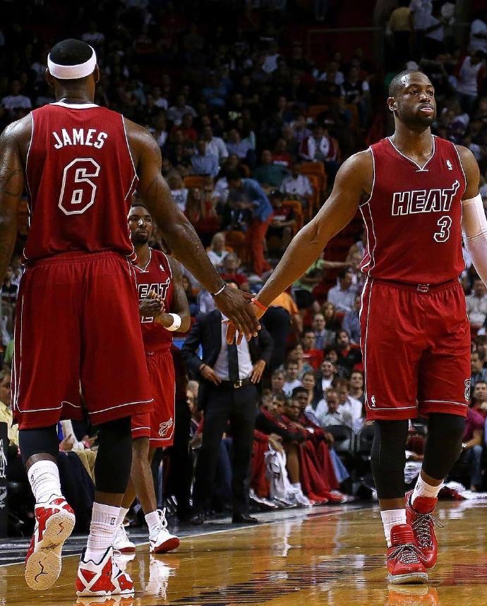 打入制胜进球，官方：阿马德当选科特迪瓦1-0莫桑比克全场最佳（阿马德绝杀建功，获评科特迪瓦1-0莫桑比克全场最佳）