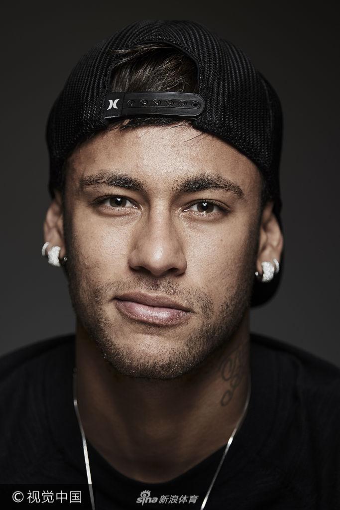 足球中超多队开始集训，主帅强调体能储备（中超多队集结开练，主帅力抓体能储备）