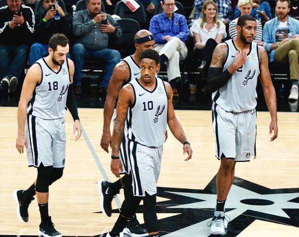 2026世界杯完整赛程出炉，球员们不得不接受酷暑考验（2026世界杯全赛程揭晓，球员将直面酷暑挑战）