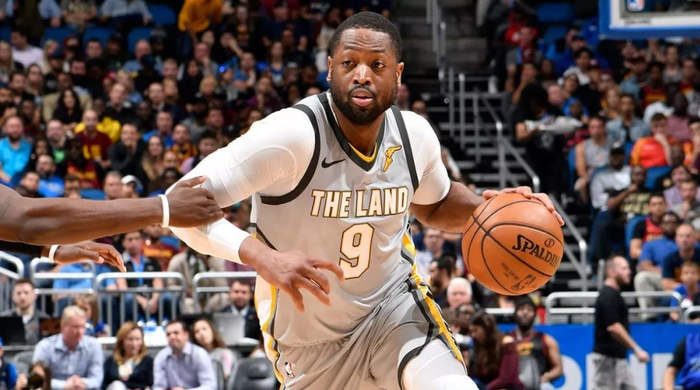 穆斯卡特：我们尽全力备战明天的比赛；对球队成绩感到自豪（穆斯卡特：全力以赴备战明日之战，对球队成绩倍感自豪）